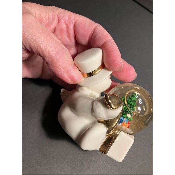 Lenox Sm Snowman Globe - Picture 7 of 10